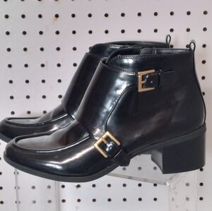 Anne Klein| Black Shoes| Women's Patent Buckle Accent 2" Low Block Heel Zip 9.5M